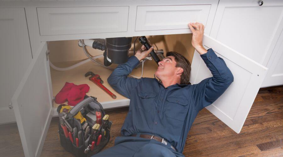 Expert burst pipe repair services in Royalton, IL